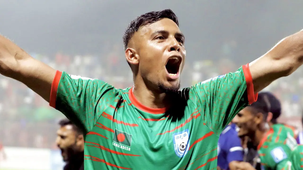‘খেলুক, না খেলুক জামালই অধিনায়ক’
