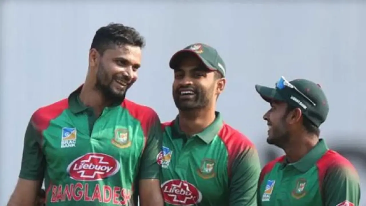 মিরাজকে ফোন করে যা বলেছেন তামিম-মাশরাফি