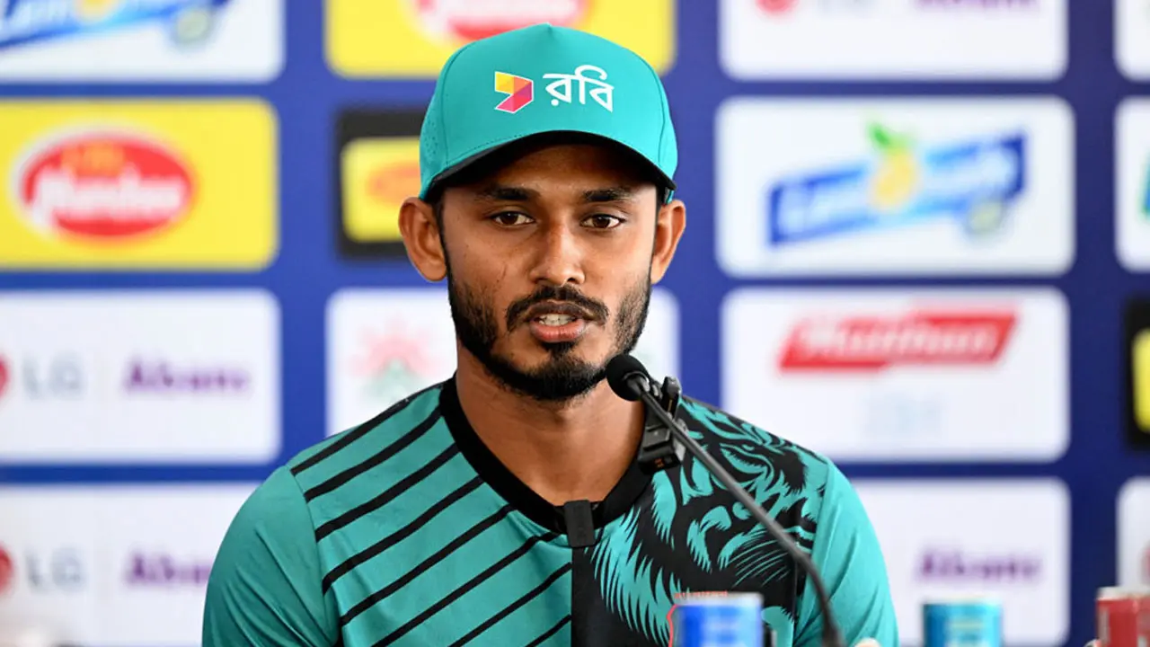 ফিফটি করেও যে কারণে আক্ষেপ তামিমের
