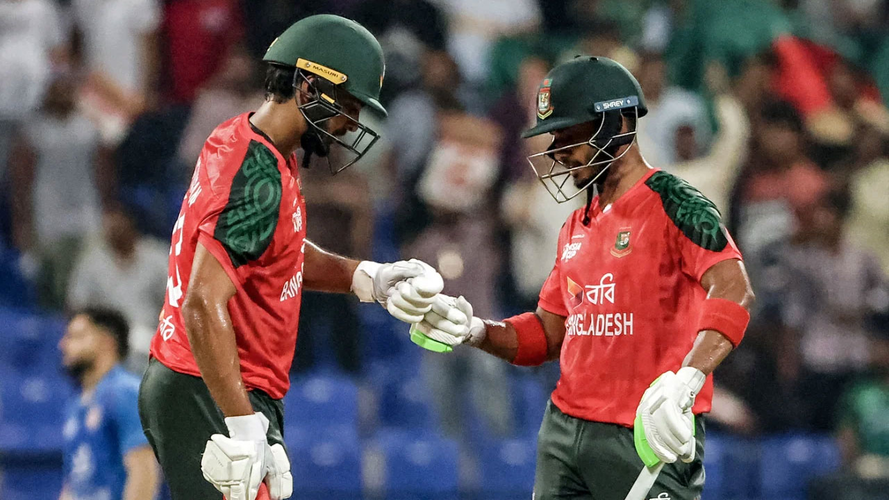 তামিমের ক্যারিয়ার সেরা ইনিংসে লড়াইয়ের পুঁজি পেল বাংলাদেশ