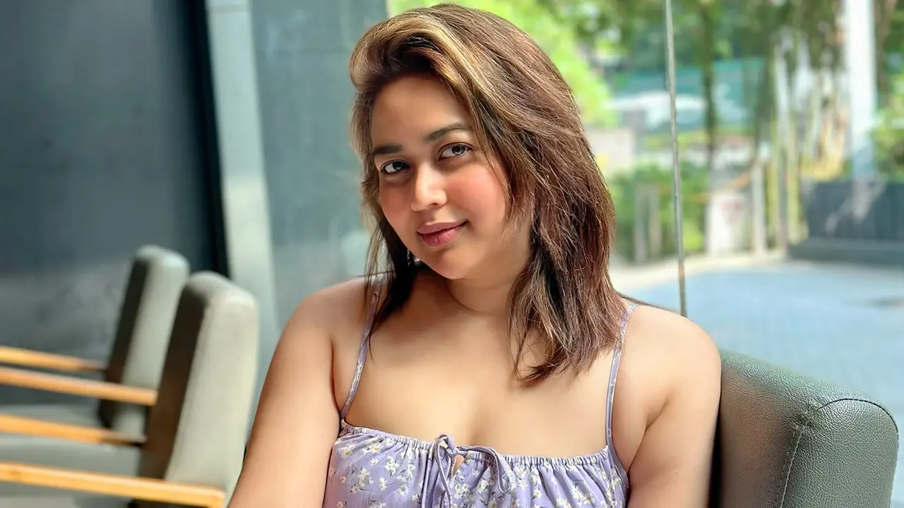 ‘ঘৃণাটা আসে কোথা থেকে’— প্রশ্ন ভাবনার