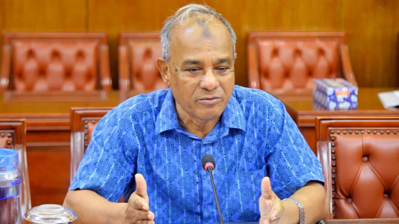 বর্তমানে পাহাড়ের অবস্থা শান্ত : স্বরাষ্ট্র উপদেষ্টা