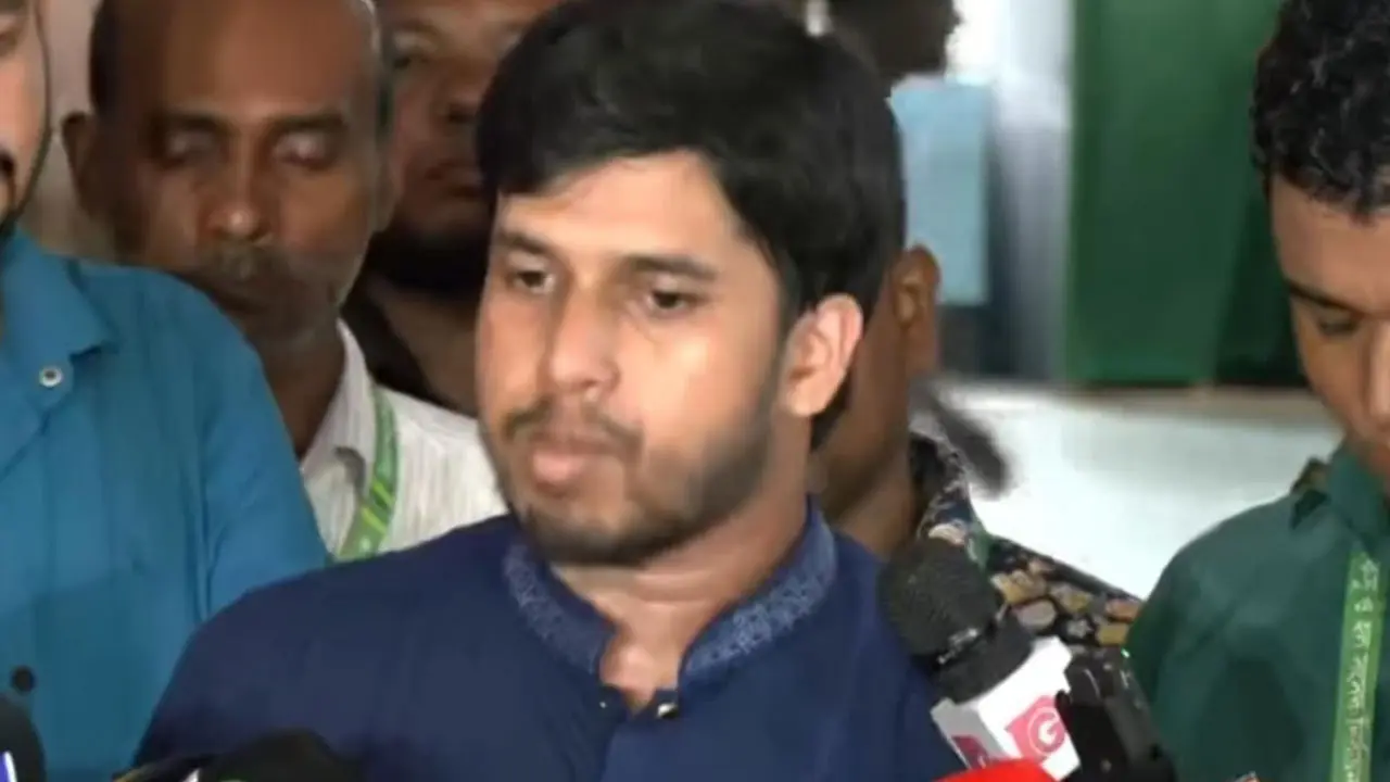 ভোটারের চেয়ে বেশি ব্যালট পেপার পাঠানোর অভিযোগ শিবিরের
