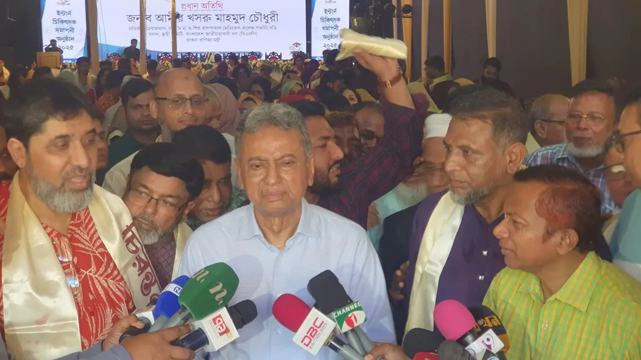 নিউইয়র্কের ঘটনা আ. লীগের ভবিষ্যৎ আরও অনিশ্চিত করেছে : আমীর খসরু