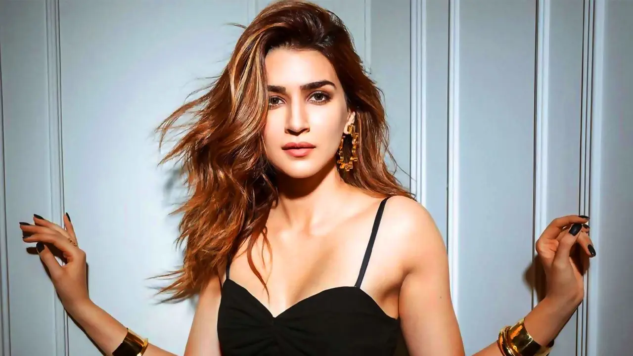 বলিউডের লিঙ্গ বৈষম্য নিয়ে ফের সরব হলেন কৃতি