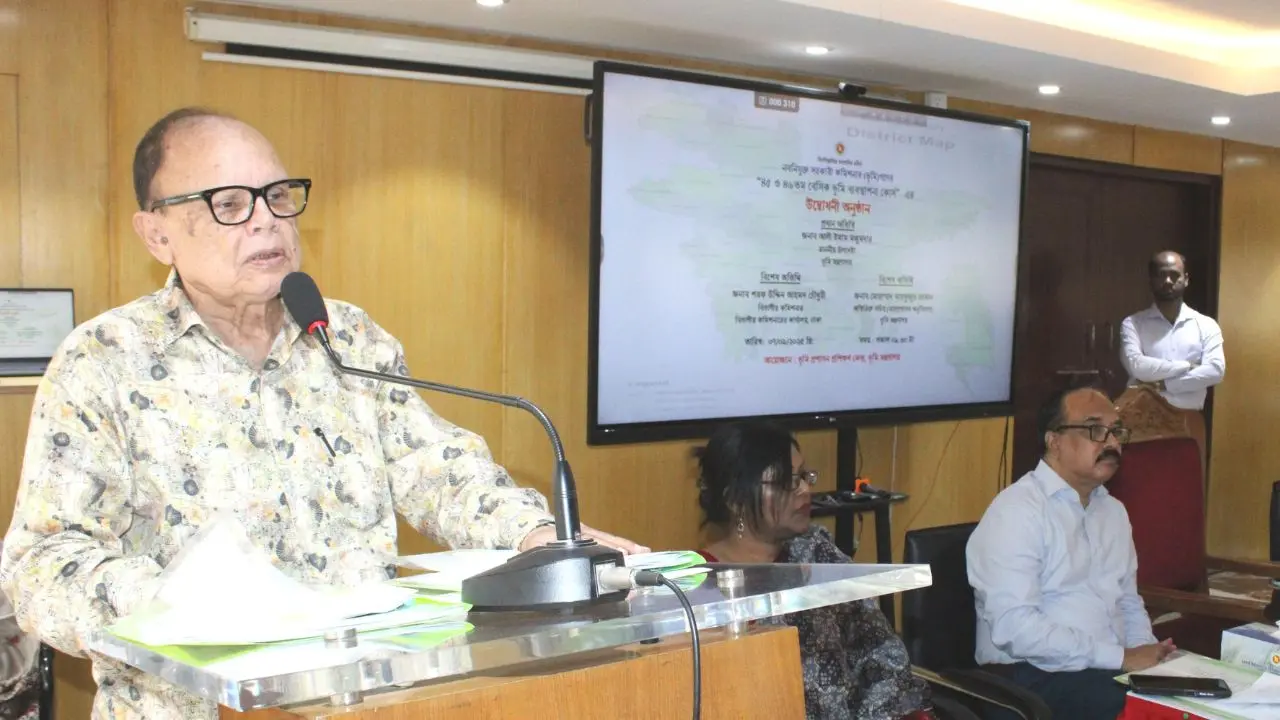 বেআইনি পথে পা বাড়ানো যাবে না, এসিল্যান্ডদের উদ্দেশ্যে ভূমি উপদেষ্টা
