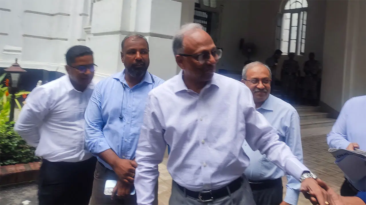যোগ্যতা দেখে কারো পদোন্নতি দেননি শেখ হাসিনা
