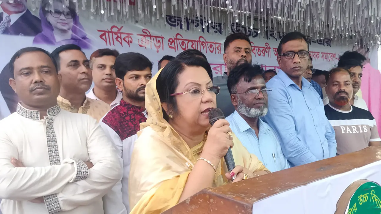 ধানের শীষই দেশের মানুষের মুক্তির পথ : আফরোজা খানম