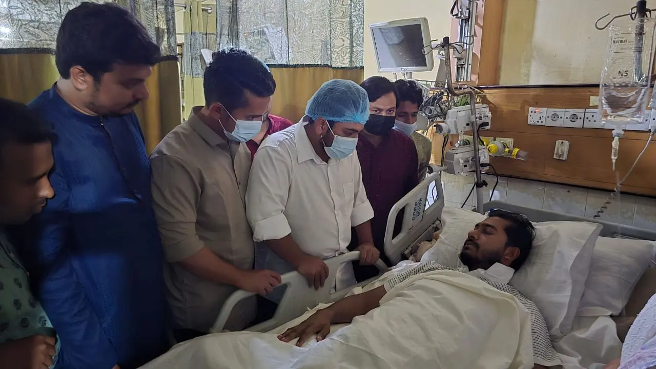 নুরকে দেখতে এয়ারপোর্ট থেকে সরাসরি হাসপাতালে নাহিদ-সারজিসরা