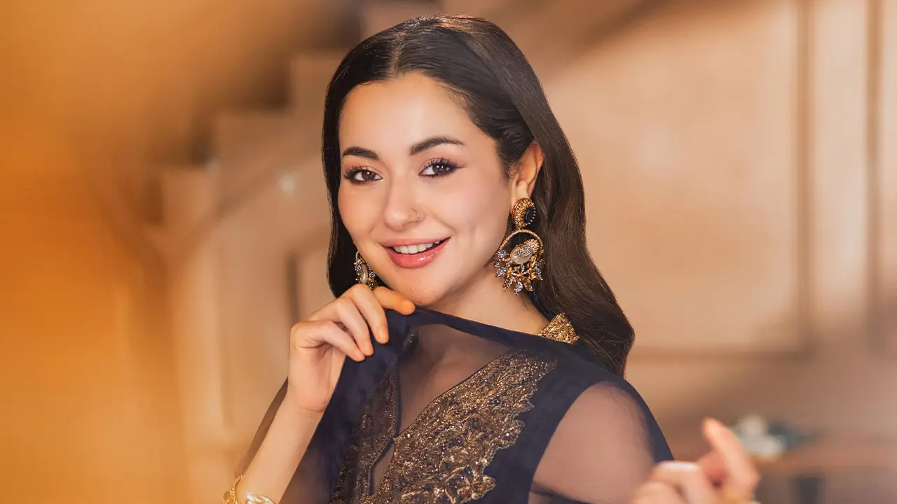 হানিয়া আমিরের যে ১০ ছবি আপনাকে মুগ্ধ করবে
