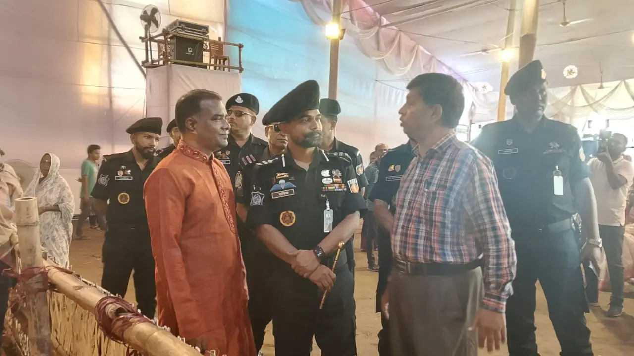 চট্টগ্রামে দুর্গাপূজা উপলক্ষ্যে র‌্যাবের কড়া নিরাপত্তা