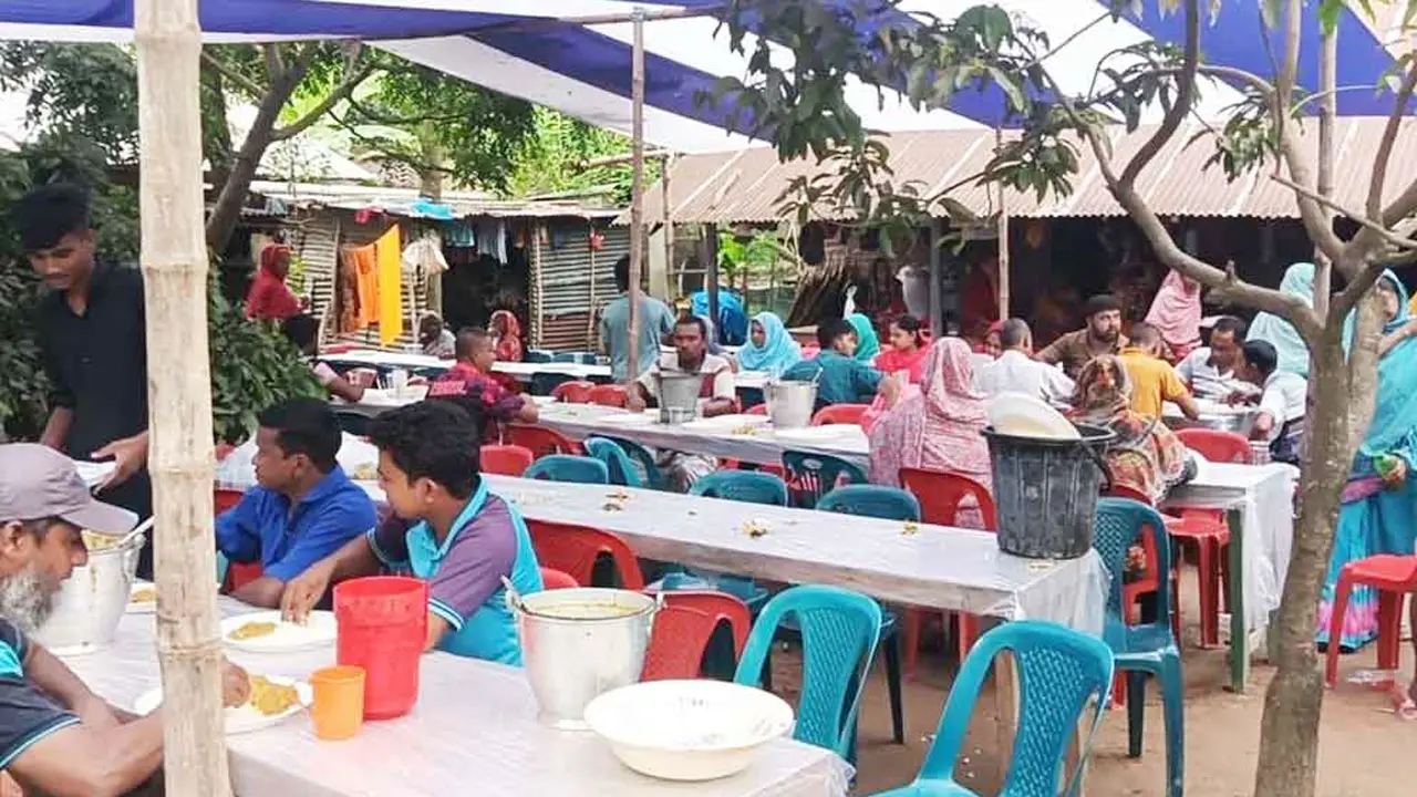 ঋণের দায়ে আত্মহত্যা, সেই মিনারুলের বাড়িতে ঋণ করে চল্লিশা