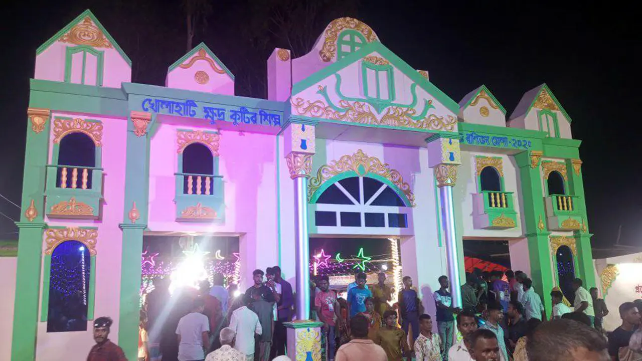 মেলায় র‌্যাফেল ড্র, লোভে নিঃস্ব মানুষ