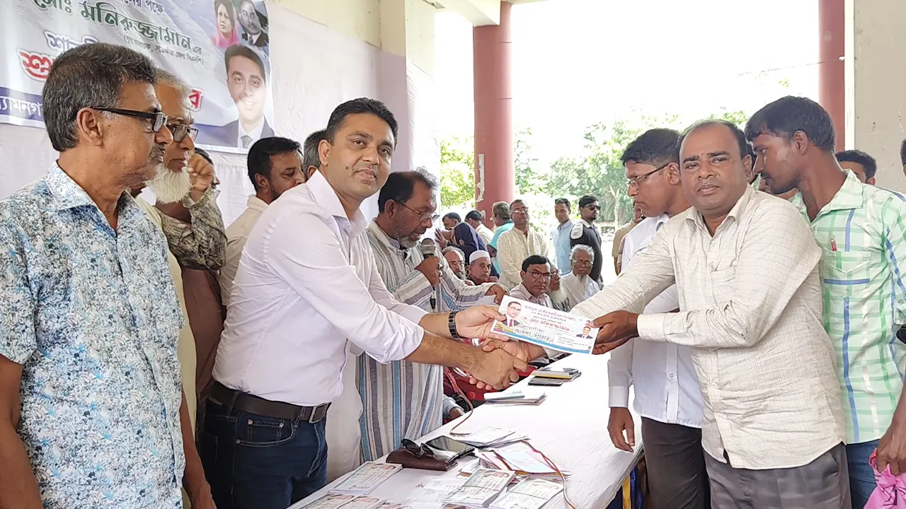 সাতক্ষীরায় দুর্গাপূজা উপলক্ষে তারেক রহমানের আর্থিক উপহার