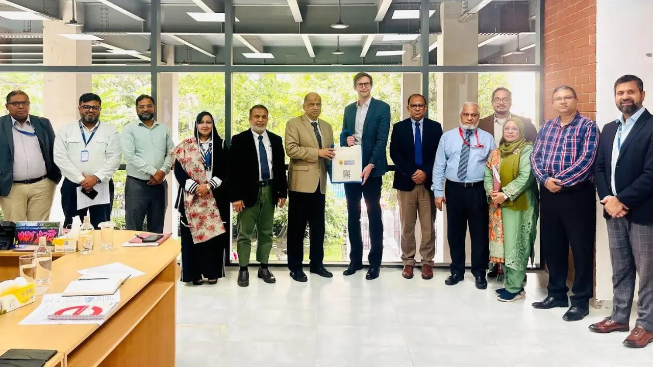 সাউথইস্ট বিশ্ববিদ্যালয়ে ডেনমার্ক-সুইজারল্যান্ড দূতাবাস প্রতিনিধি দল