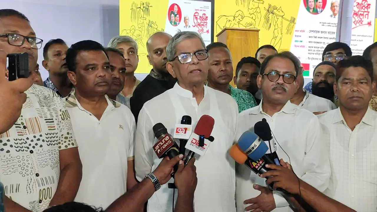 নির্বাচন যথাসময়ে হবে: মির্জা ফখরুল