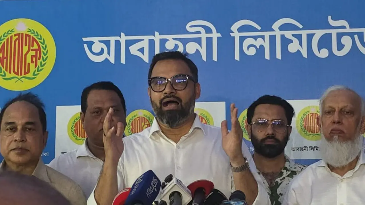 আবাহনীতে গিয়ে ক্রীড়াঙ্গনকে রাজনীতিমুক্ত রাখার ঘোষণা ক্রীড়া প্রতিমন্ত্রীর