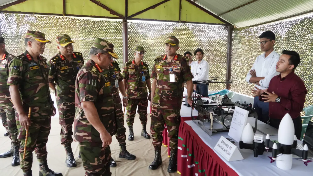‘আর্মি ট্রেনিং অ্যান্ড ডকট্রিন কমান্ড’ পরিদর্শনে সেনাপ্রধান
