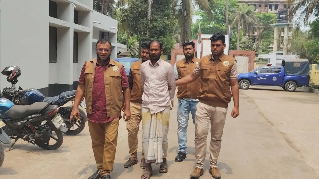 ভোলায় মেয়েকে ধর্ষণের পর অন্তঃসত্ত্বা এরপর গর্ভপাত, সেই বাবা গ্রেপ্তার