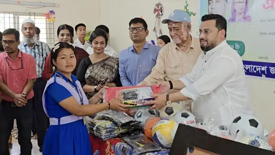 পার্বত্য এলাকায় বসবাসকারীদের মানোন্নয়নে কাজ করছে সরকার : মীর হেলাল