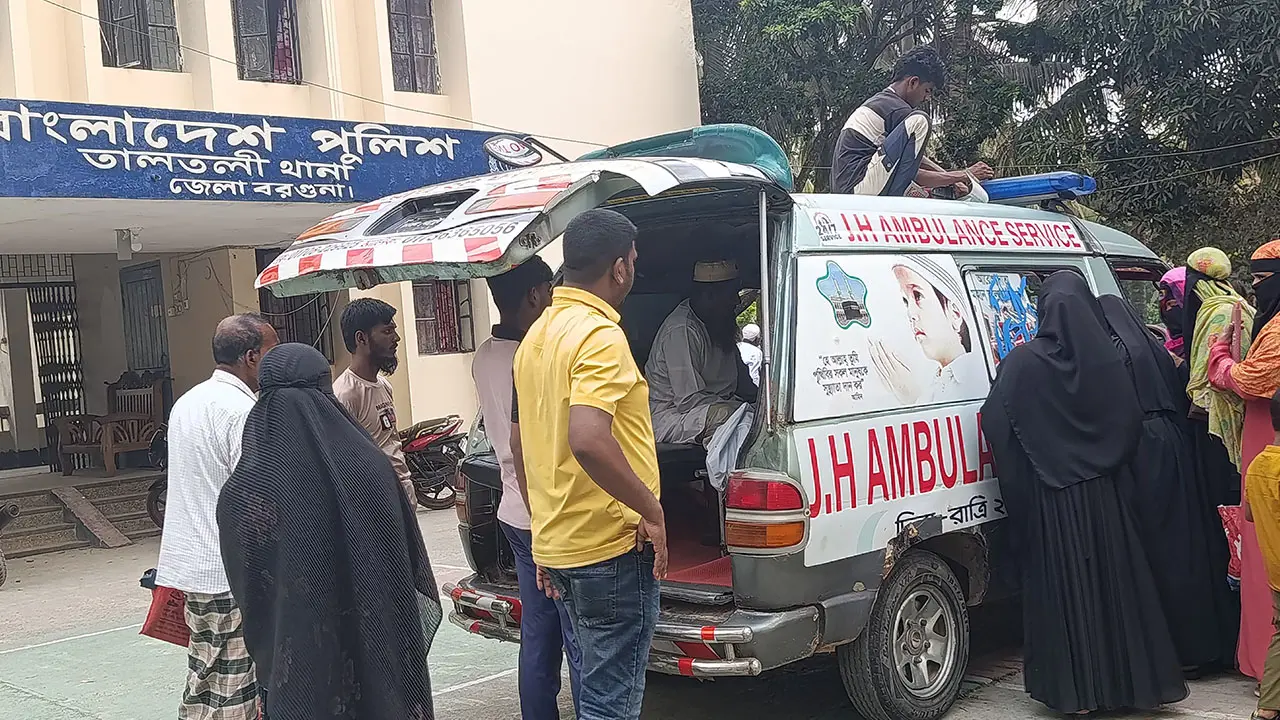 খেলার মাঠে বাছুরের প্রবেশকে কেন্দ্র করে মারামারি, শিশুর মৃত্যু