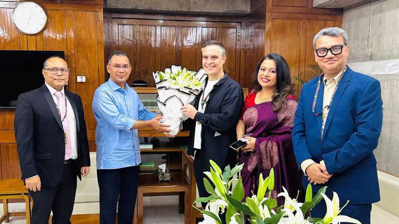 প্রধানমন্ত্রীর সঙ্গে বাটা গ্রুপের গ্লোবাল সিইওর সাক্ষাৎ