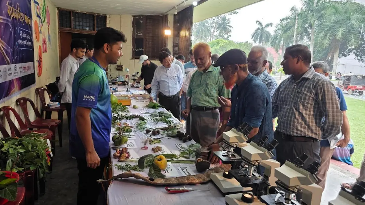 বাকৃবিতে ময়মনসিংহ অঞ্চলের জীববিজ্ঞান উৎসব