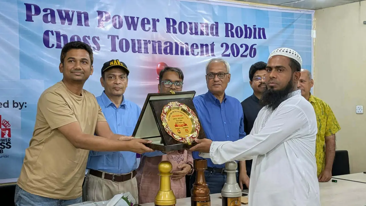 হারানো জিনিস ফেরত দিয়ে সম্মানিত চালক, সেই সুব্রতই চ্যাম্পিয়ন