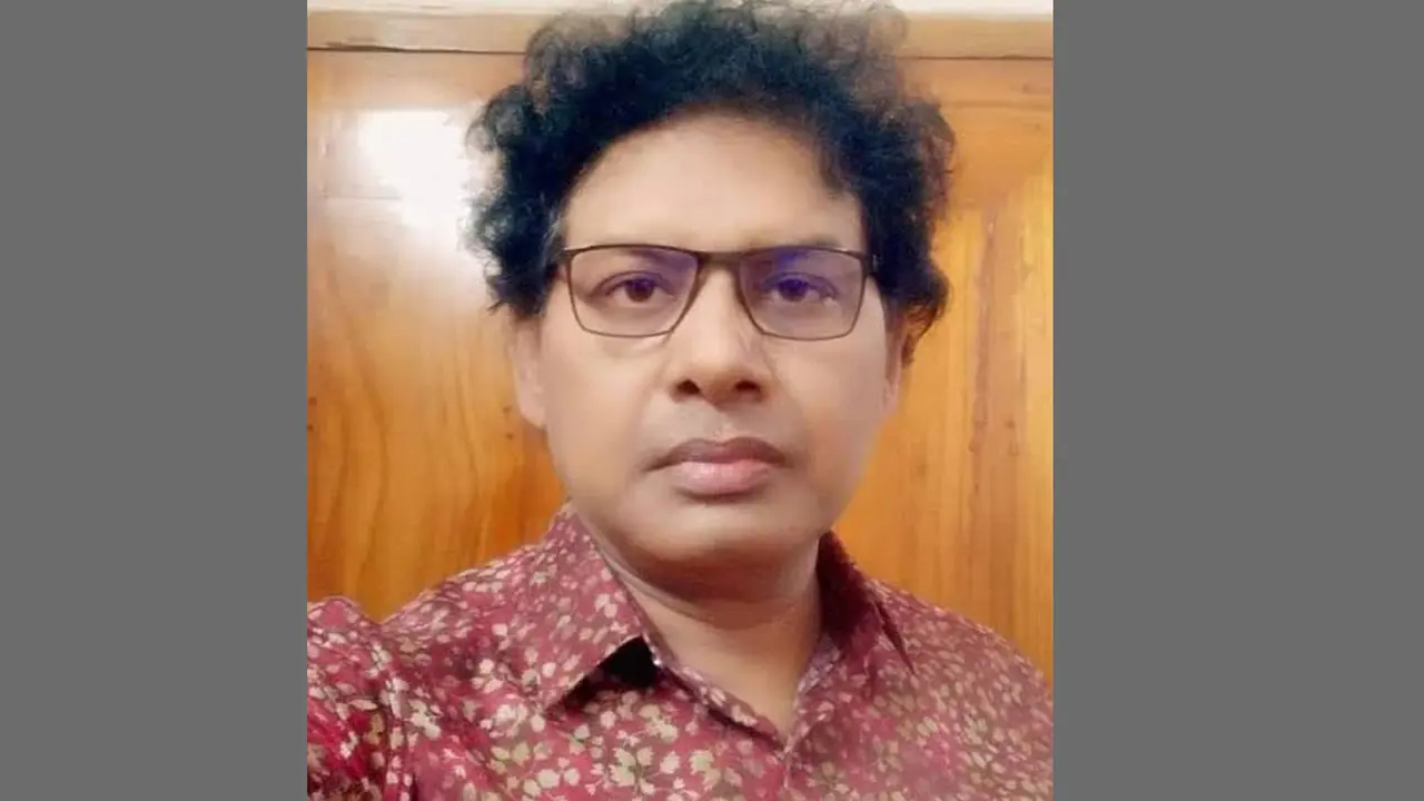 শিক্ষক হেনস্তার ঘটনা ঘটেনি দাবি করে বিচারপতির পক্ষে জিডি
