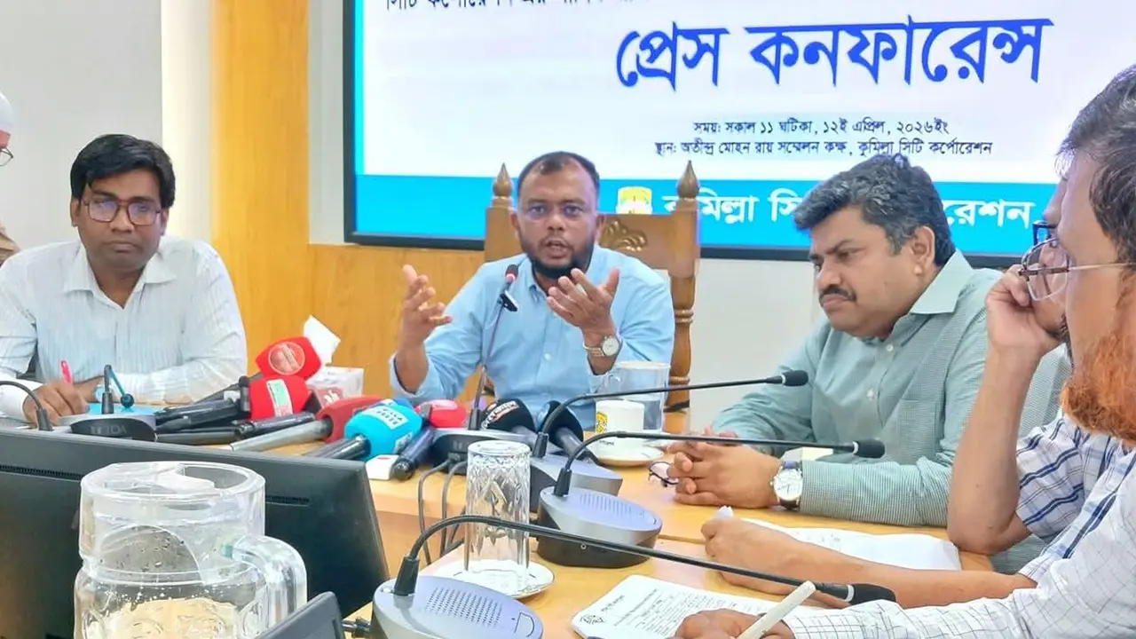কুমিল্লা সিটি করপোরেশনের আয়-ব্যয়ের হিসাব দিলেন প্রশাসক
