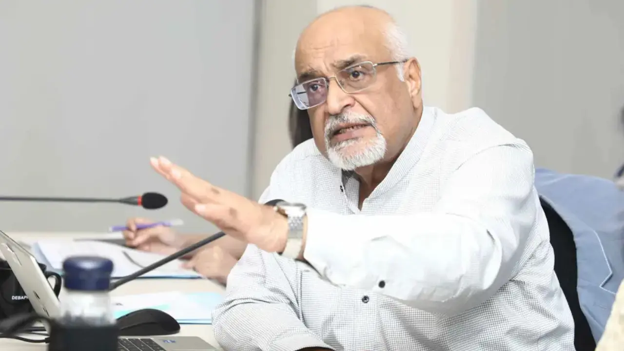 অর্থনীতি সচল রাখতে ‘রক্তসঞ্চালনের’ মতোই সংস্কার অব্যাহত রাখতে হবে