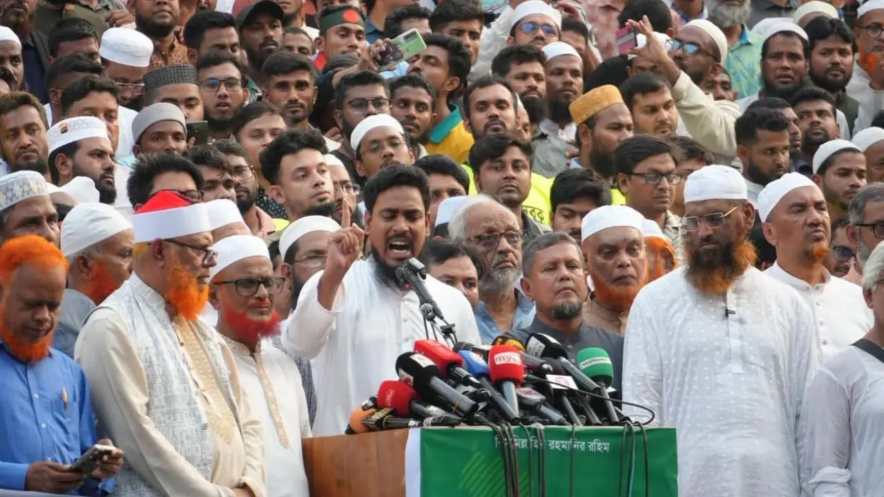 দলীয়করণ, একনায়কতন্ত্র বন্ধ হবে জন্যই বিএনপি গণভোট মানে না : আখতার হোসেন