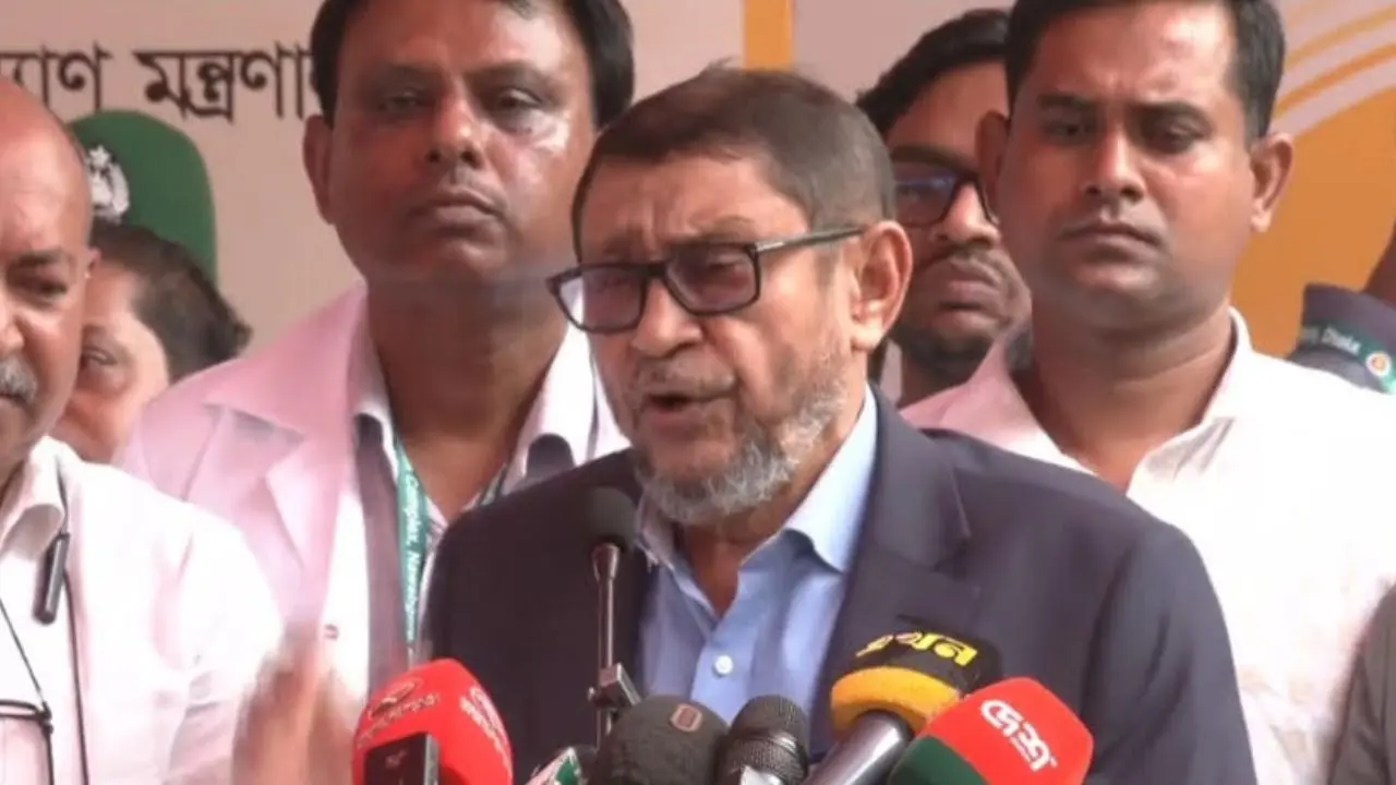দেশব্যাপী ৬-৫৯ মাস বয়সী শিশুদের টিকা কার্যক্রম শুরু