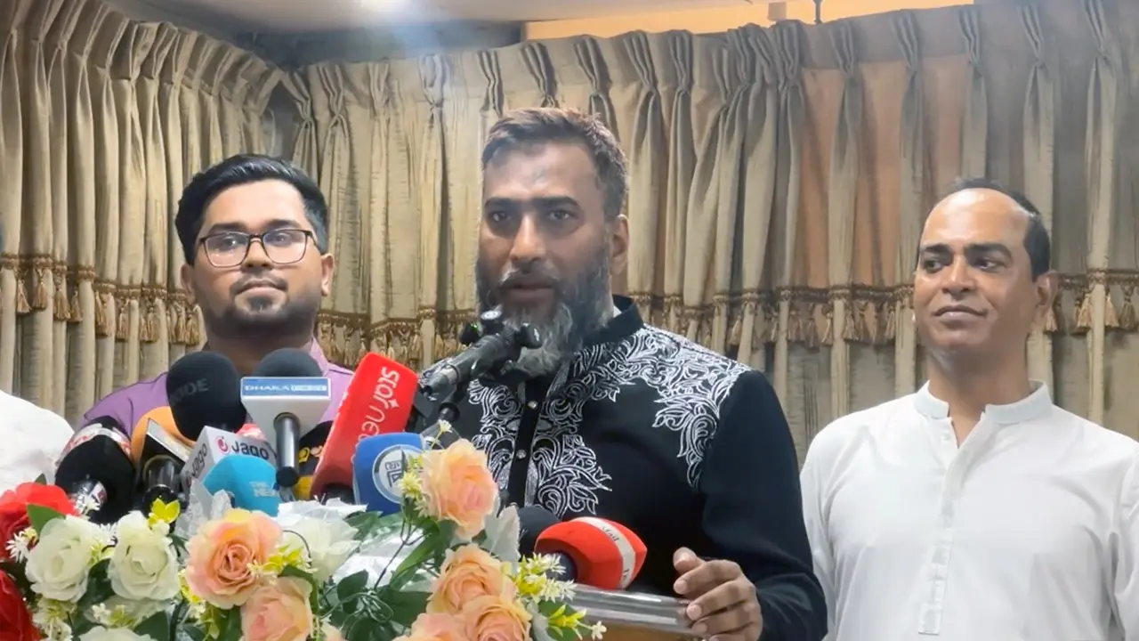 আপনাদের পতন ঘটাতে আমরা বেশি সময় নেব না : ইসহাক সরকার