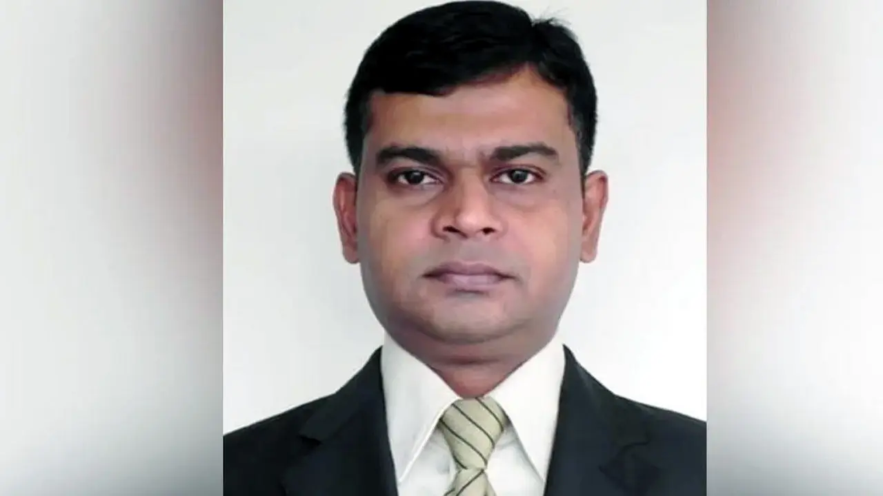 এনআইডির নতুন ডিজি আনোয়ার পাশা