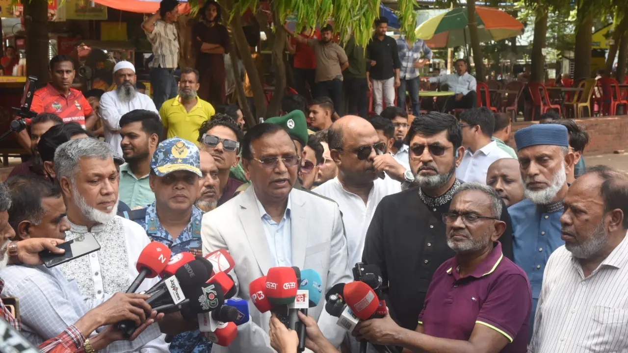 ধানমন্ডি লেক বাণিজ্যিক এলাকা নয়, প্রকৃতি রক্ষার জায়গা : ডিএসসিসি প্রশাসক