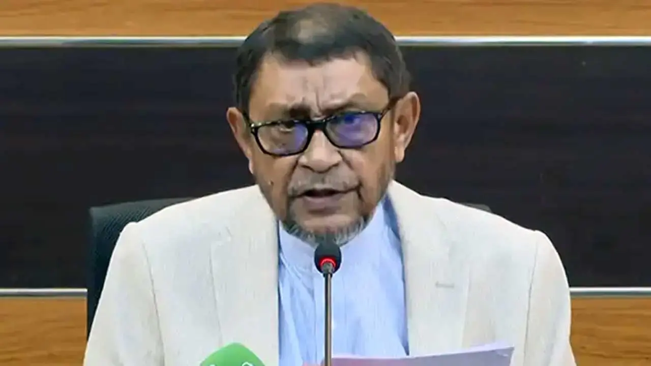এগিয়ে আনা হয়েছে দেশব্যাপী হামের টিকাদান কর্মসূচি, শুরু ২০ এপ্রিল