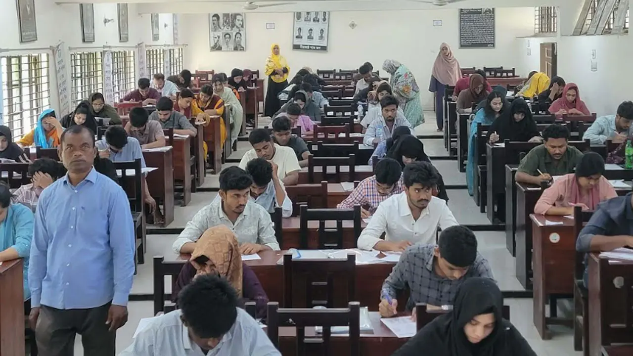 গুচ্ছ এ ইউনিটের ফল প্রকাশ, ৭০ শতাংশই অকৃতকার্য