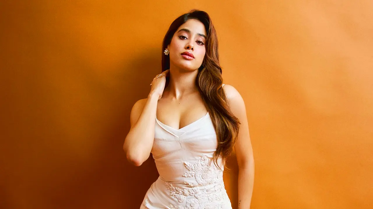 সেই দৃশ্য দেখে শরীর কেঁপে উঠেছিল : জাহ্নবী