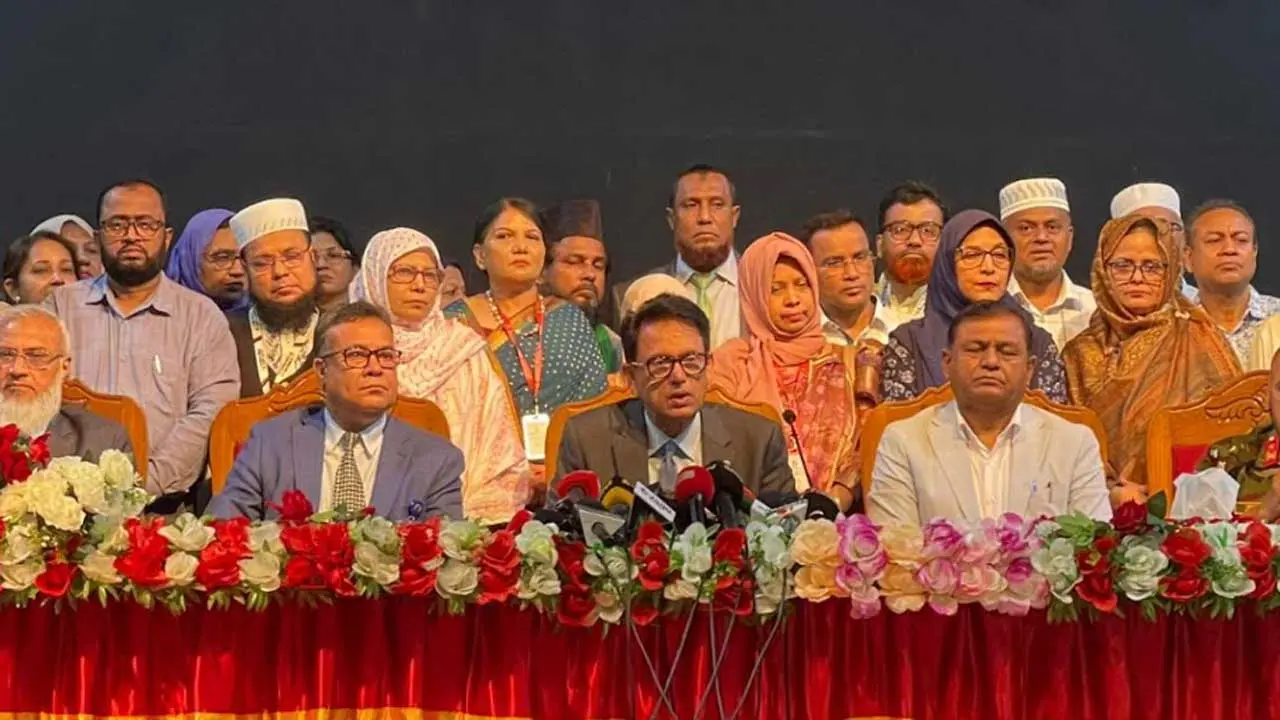 সারাদেশে নয়, শুধু ঢাকার কিছু শিক্ষাপ্রতিষ্ঠানে হবে অনলাইন ক্লাস