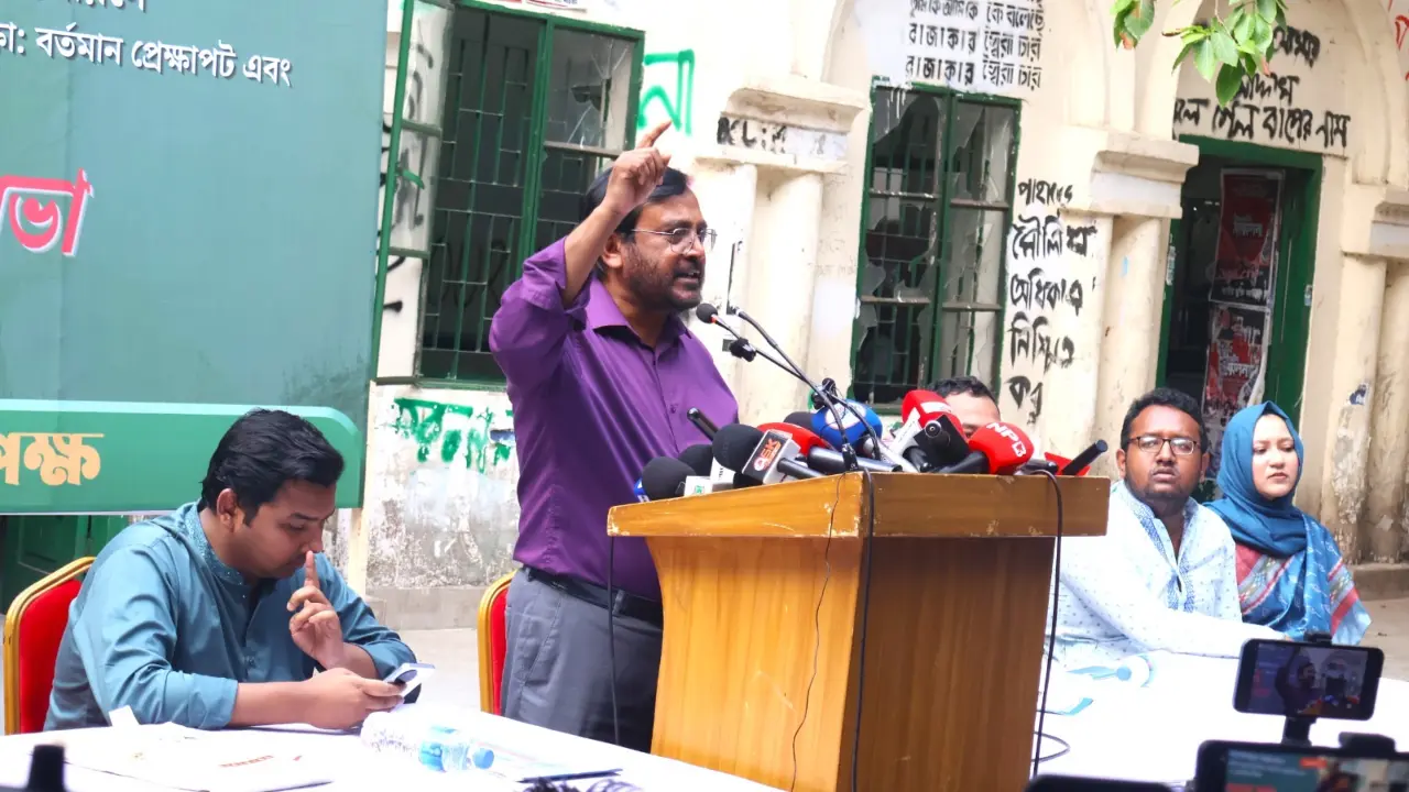 জনগণের প্রত্যাশা উপেক্ষা করে কোনো সরকার দীর্ঘদিন টিকে থাকতে পারে না