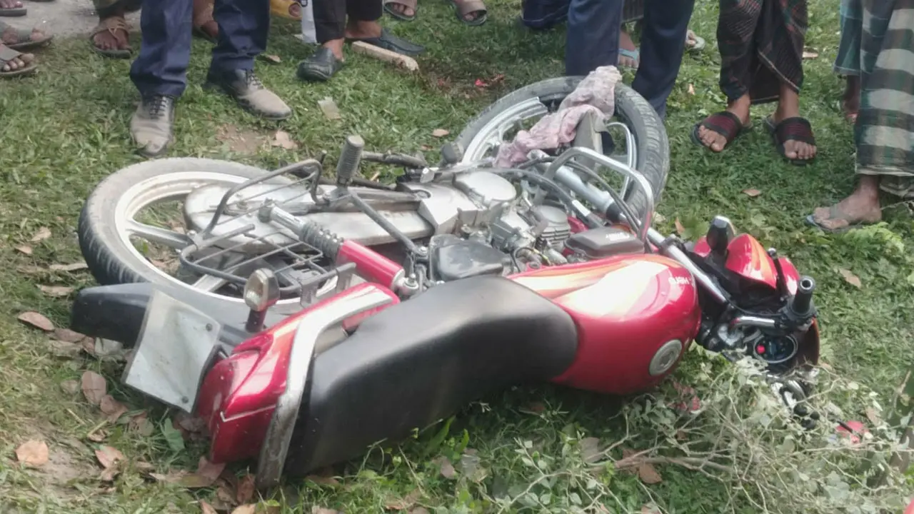 ময়মনসিংহে অটোরিকশা-মোটরসাইকেলের সংঘর্ষে নিহত ২