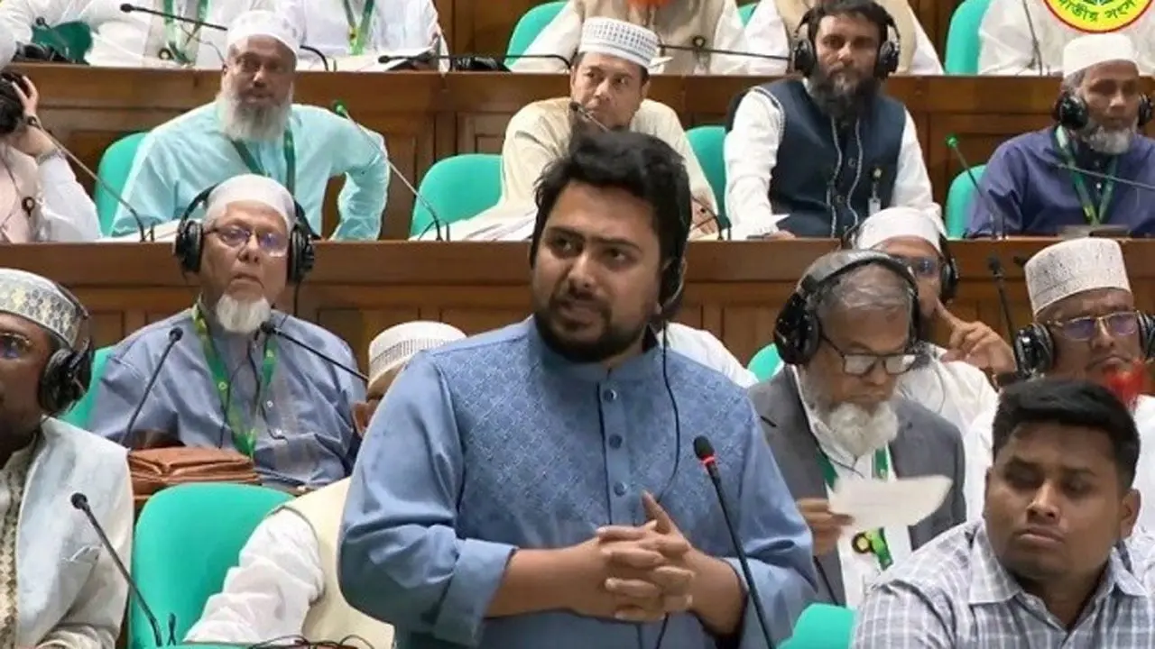 সমঝোতা ভেঙে ‘জুলাই গণঅভ্যুত্থান জাদুঘর’ বিল পাস, ‘রাজনৈতিক জোচ্চুরি’