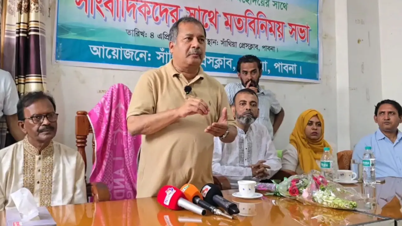 ‎প্রতিটি গণমাধ্যমকে ফ্যাক্ট চেকিং নিশ্চিত করে সংবাদ প্রচার করতে হবে