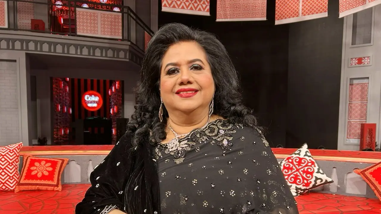 ‘মিনার-এ-দিল্লি’ সম্মাননা পাচ্ছেন রুনা লায়লা