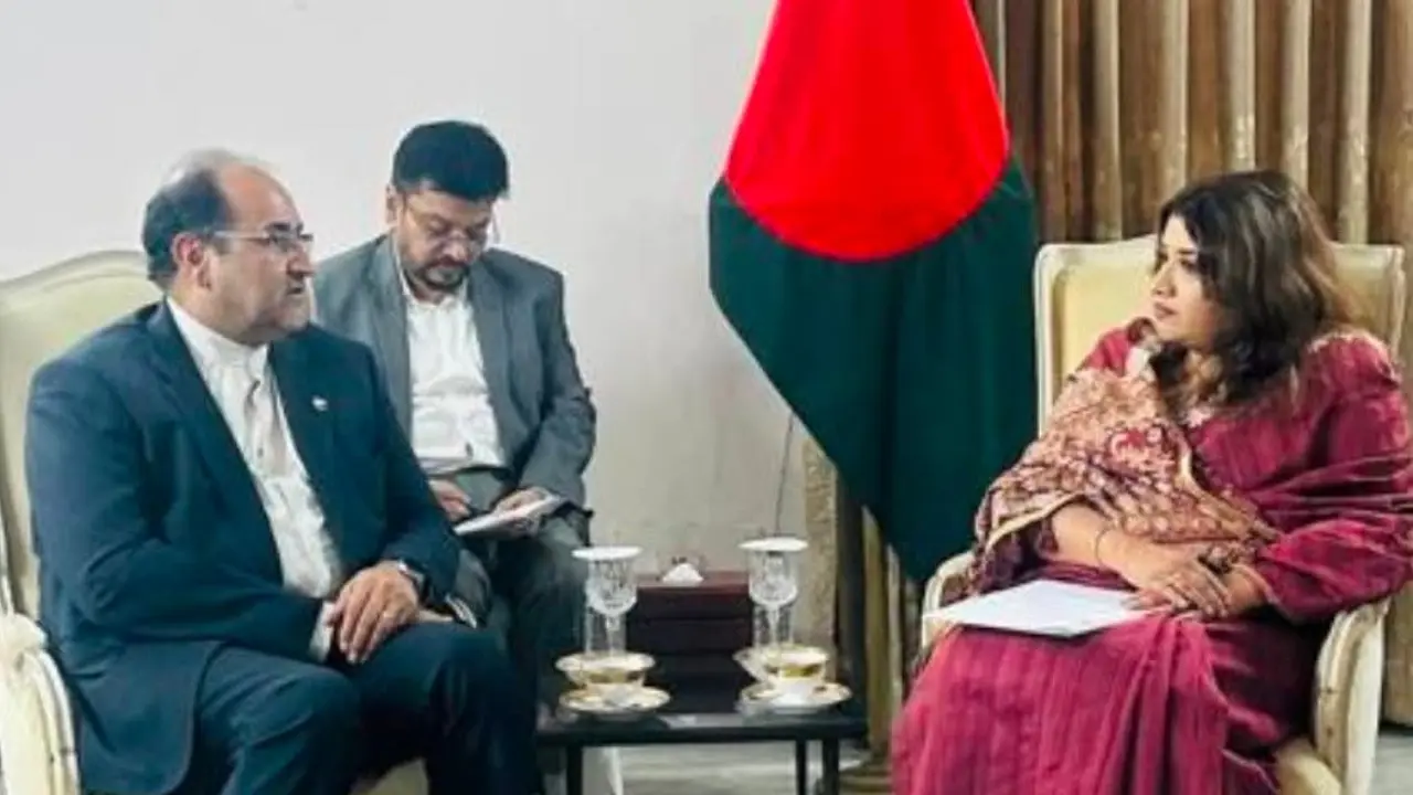 বাংলাদেশি জাহাজ হরমুজ পার হওয়ার অনুমতি দিতে ইরানকে অনুরোধ