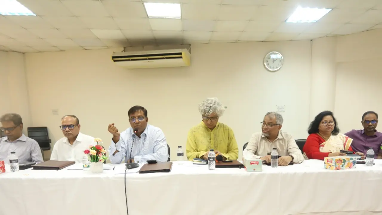 ২০২৮ সালের মধ্যে ১ লাখ শিক্ষার্থীকে সফট স্কিল প্রশিক্ষণ দেবে ইউজিসি
