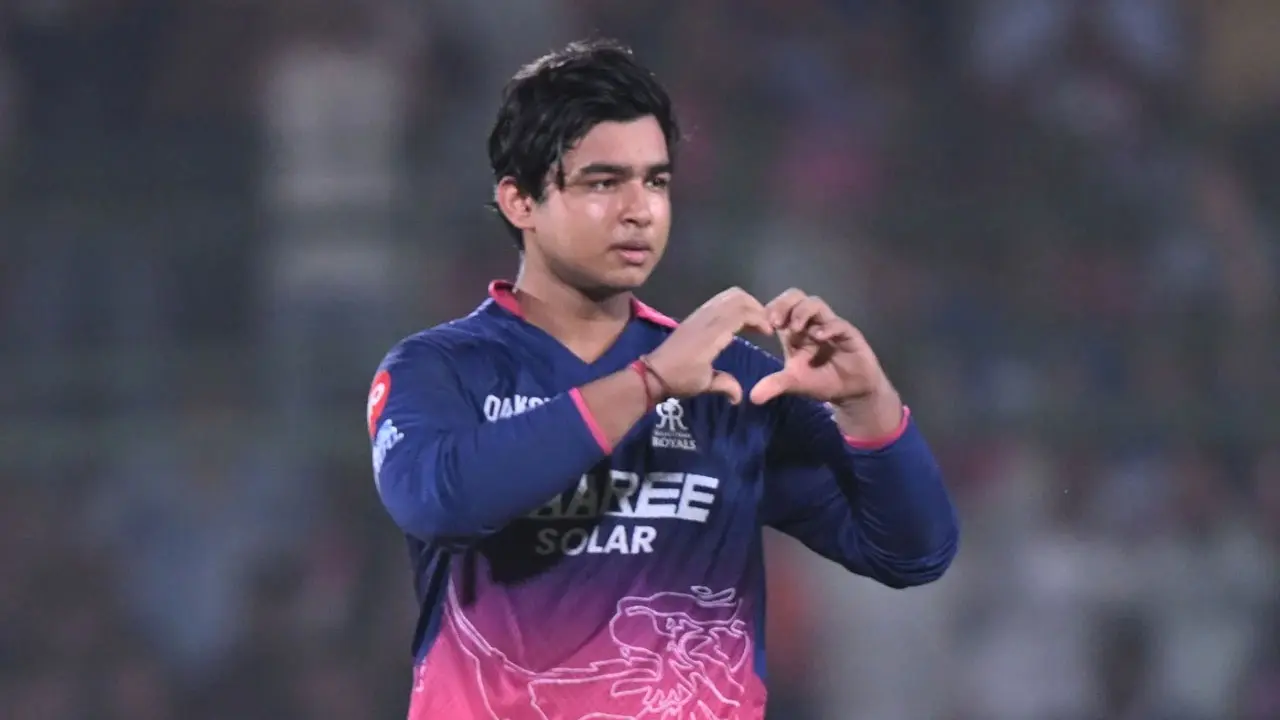 আইপিএলে দ্রুততম ৪০০ রানের রেকর্ড গড়লেন বৈভব