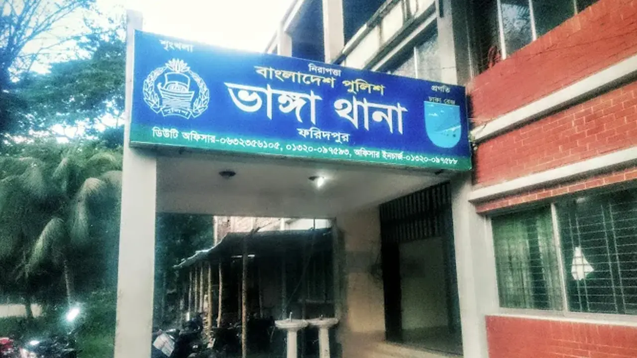 ডাব পাড়া নিয়ে একজনকে ‍কুপিয়ে হত্যার অভিযোগ