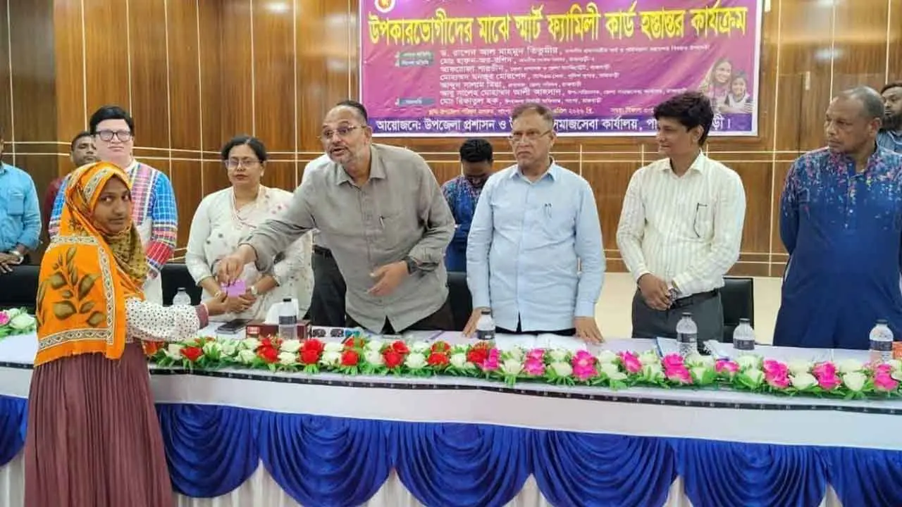 ‘নারীর অগ্রগতি দেশের অগ্রগতির সঙ্গে ওতপ্রোতভাবে জড়িত’